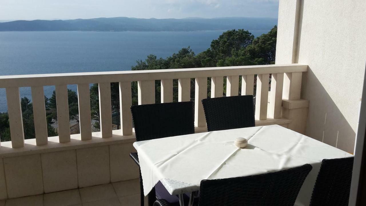 As Brela Hotel Exterior foto
